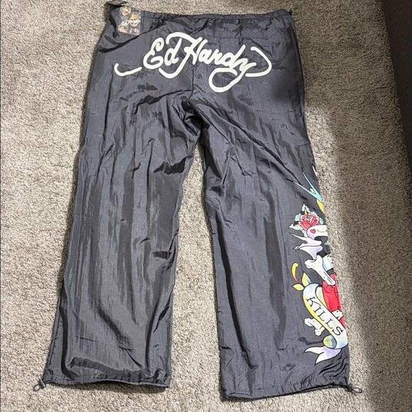 ED Hardy Parachute pants NO OFFERS - Picture 13 of 15